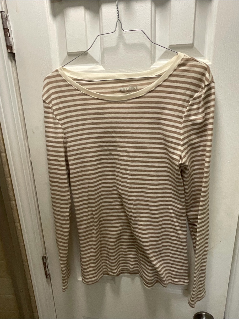 Perfect Striped Crewneck Long-Sleeve Tee Size M